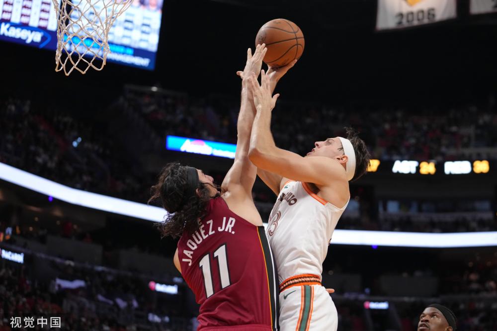 在关键的第 在关键的第