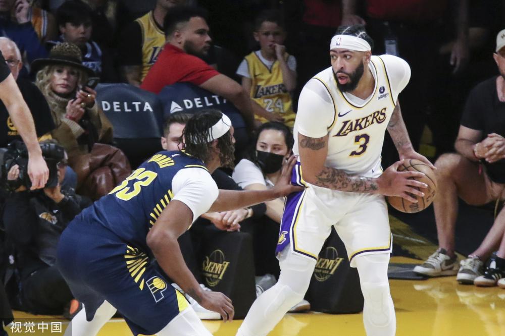 在为季后赛 在为季后赛